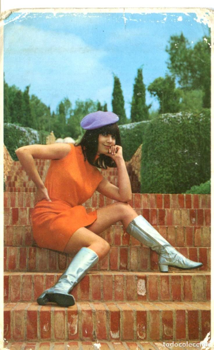 Collectables Calendars: calendario de serie de chica, B-30.137 con publicidad al dorso, a&ntilde;o 1969