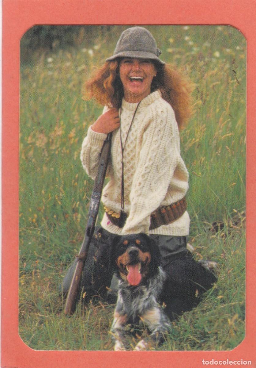 Coleccionismo Calendarios: CALENDARIO PORTUGAL 1986 - MUJER CAZADORA CON ESCOPETA Y PERRO