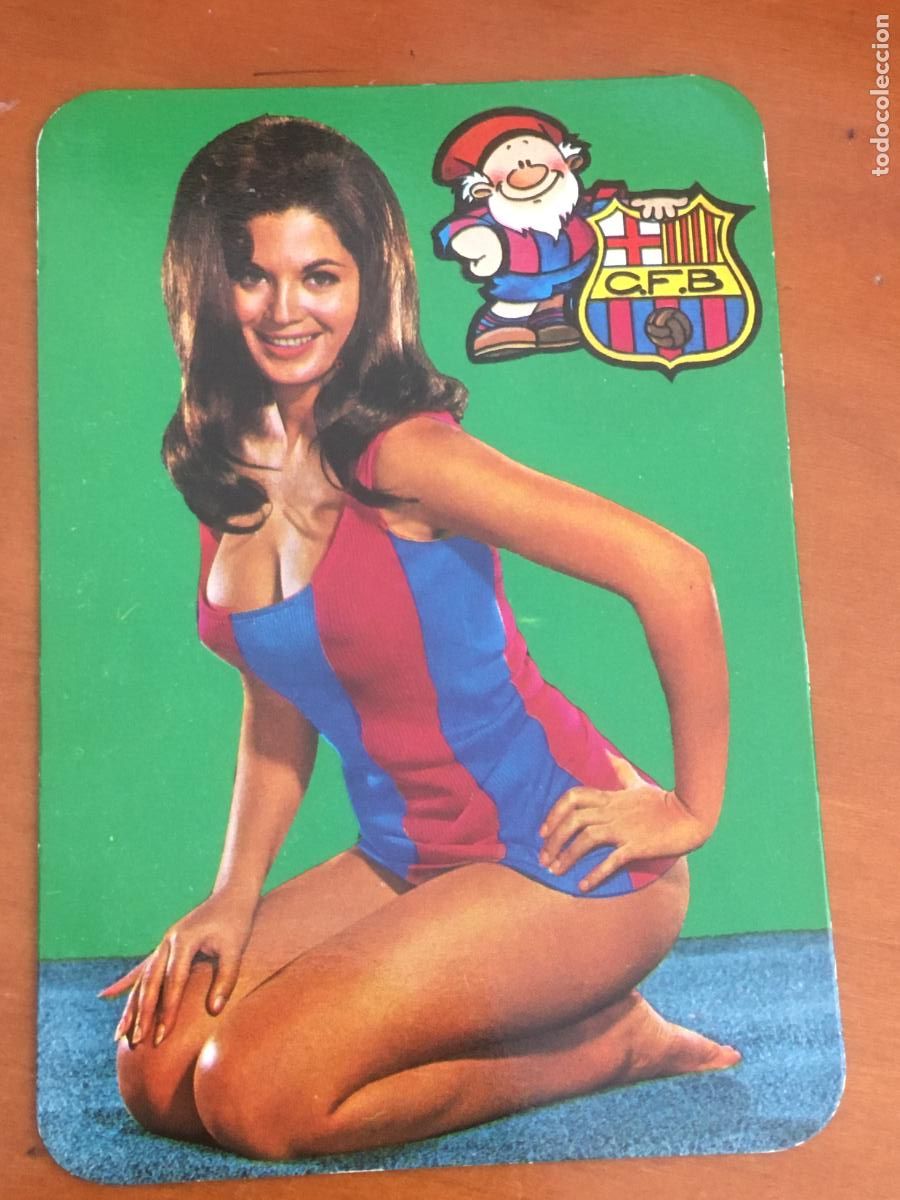 Coleccionismo Calendarios: futbol club barcelona calendario futbol chica 1975 perfecto estado