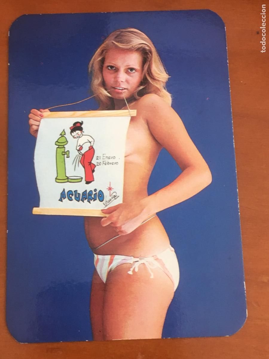 Coleccionismo Calendarios: horoscopo acuario calendario futbol chica 1977 perfecto estado