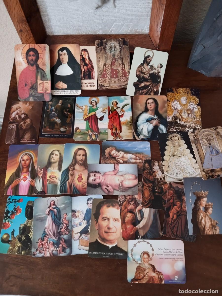 Colecionismo Calend&aacute;rios: 27 calendarios Religiosos distintos. Buen estado.