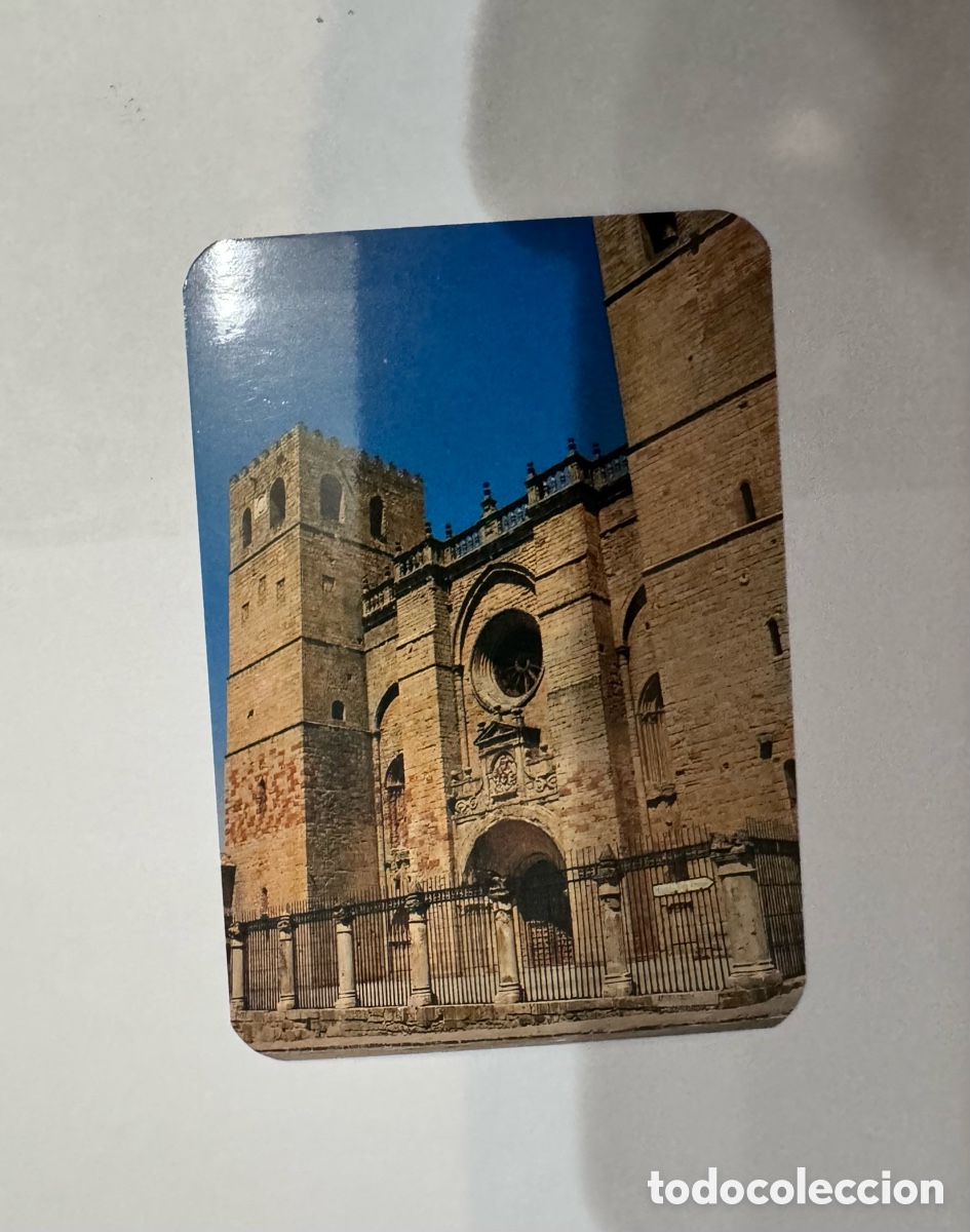 Coleccionismo Calendarios: Calendario de bolsillo, catedral de Sig&uuml;enza, Guadalajara a&ntilde;o 2004