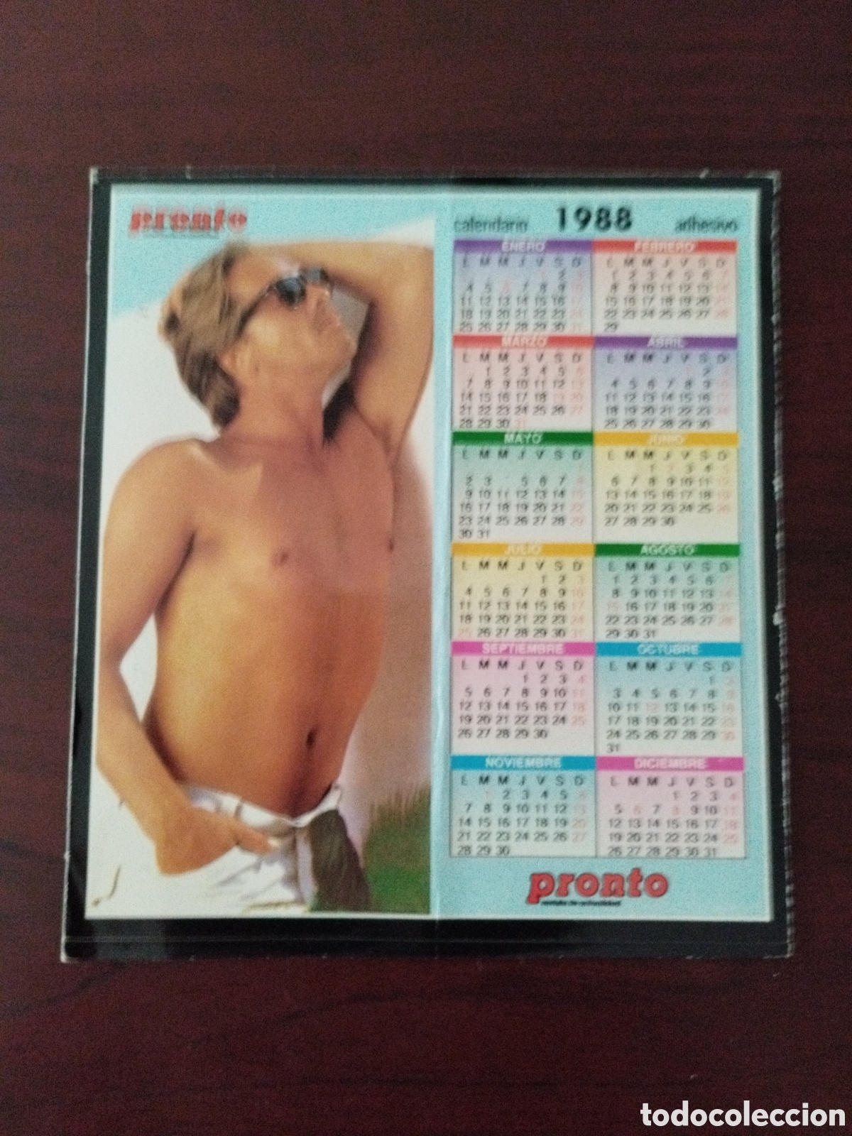 Coleccionismo Calendarios: Calendario pegatina de pronto Don Johnson a&ntilde;o 1988