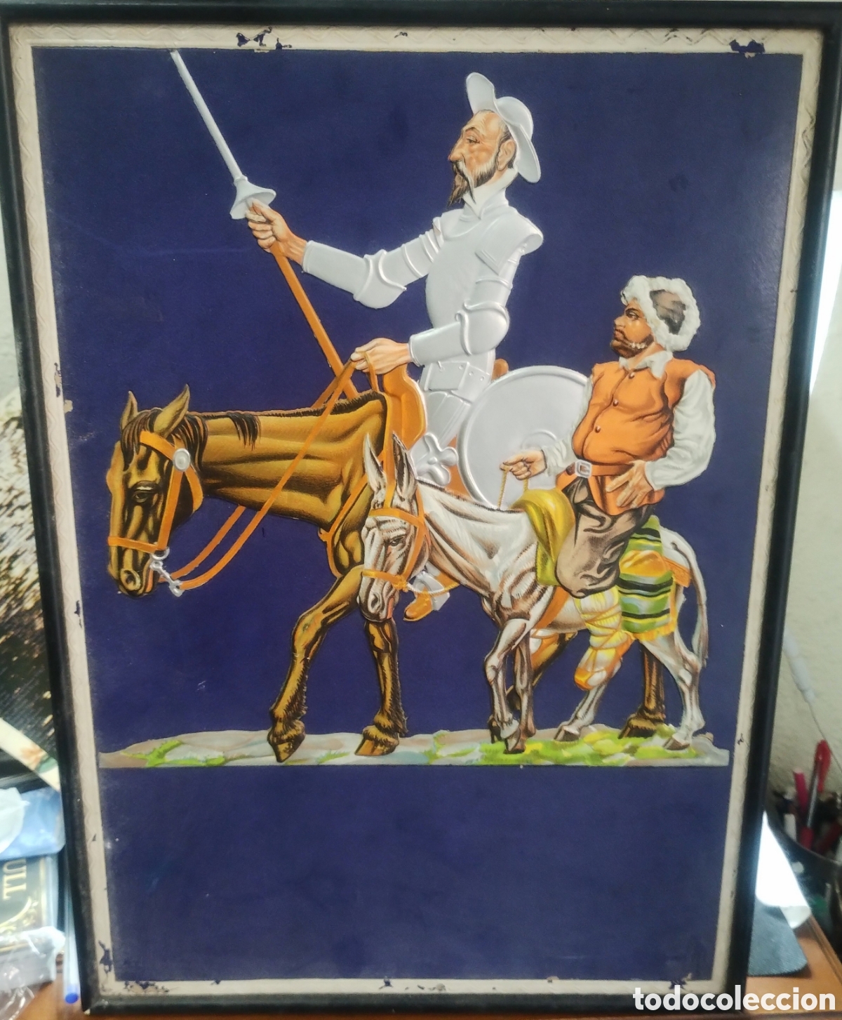 Coleccionismo Calendarios: Cartel en cart&oacute;n troquelado Don Quijote y Sancho Panza enmarcado