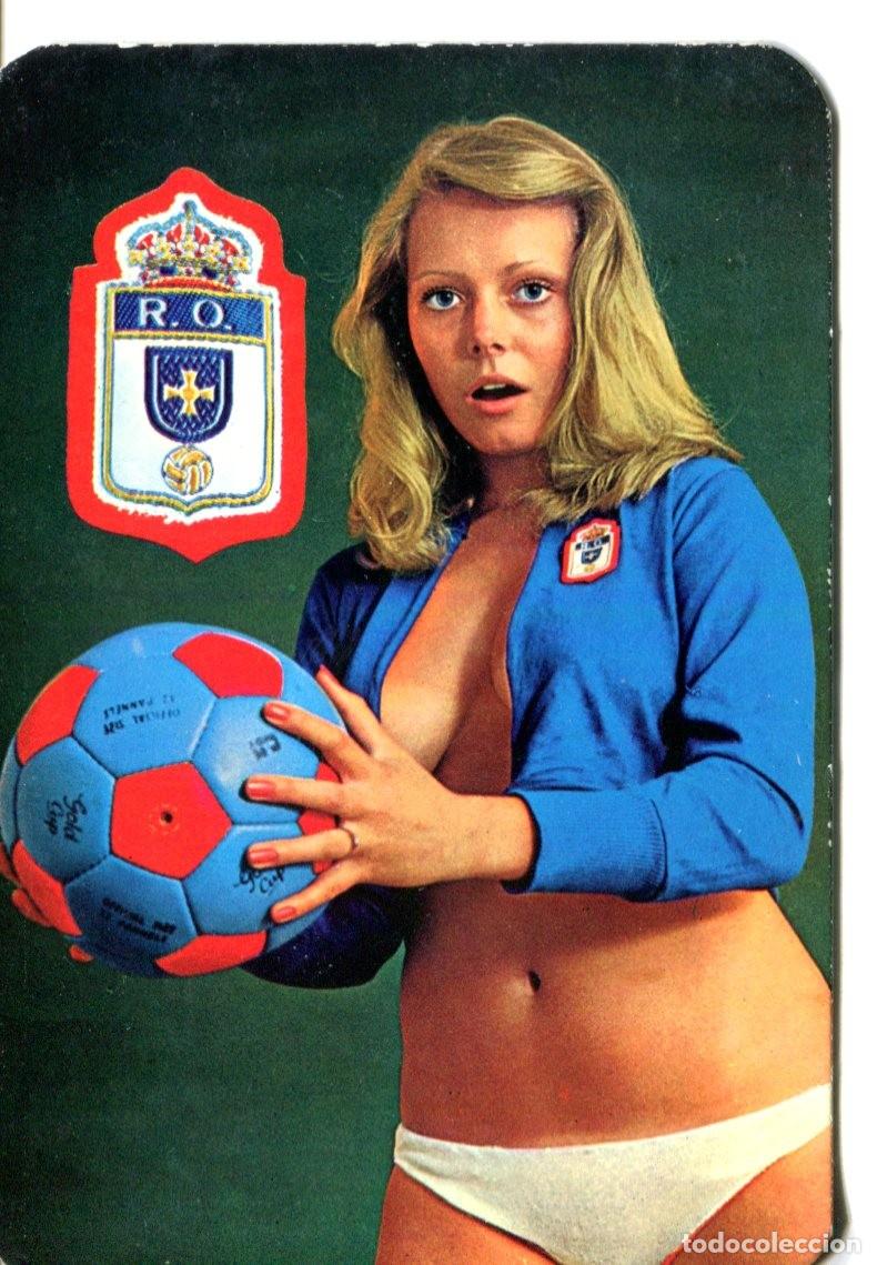 Coleccionismo Calendarios: Real Oviedo calendario futbol chica 1977 perfecto estado