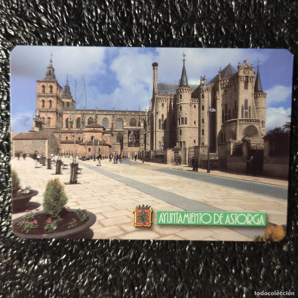 Coleccionismo Calendarios: CALENDARIO BOLSILLO CASTILLO Catedral y Palacio Episcopal dise&ntilde;ado por Antoni Gaud&iacute;*ASTORGA 2001* A1