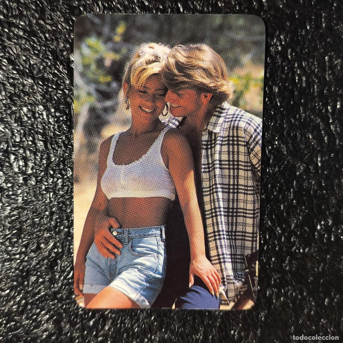 Coleccionismo Calendarios: CALENDARIO BOLSILLO . CHICAS . PAREJA MODELOS 2001 ** FRANCIA *2/5* T4