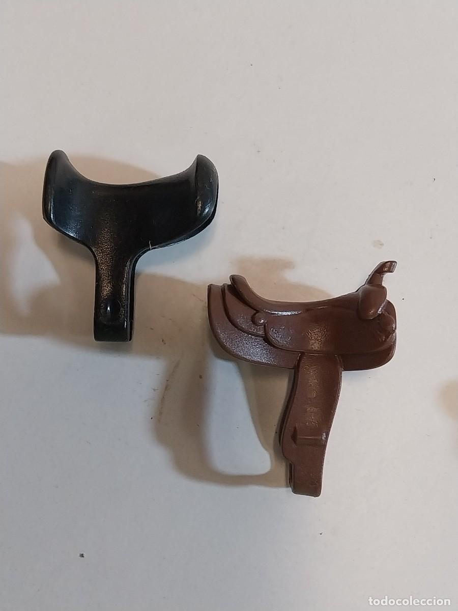 Collectables Calendars: Playmobil sillas de caballo