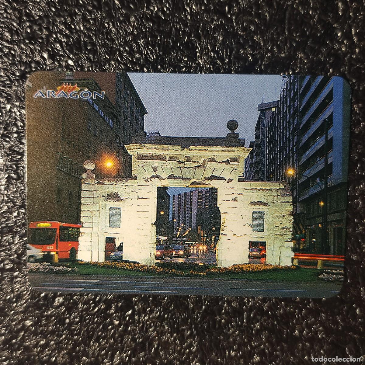 Coleccionismo calendarios: CALENDARIO DE BOLSILLO . Puerta del Carmen . Zaragoza . Arag&oacute;n 2002 . T4