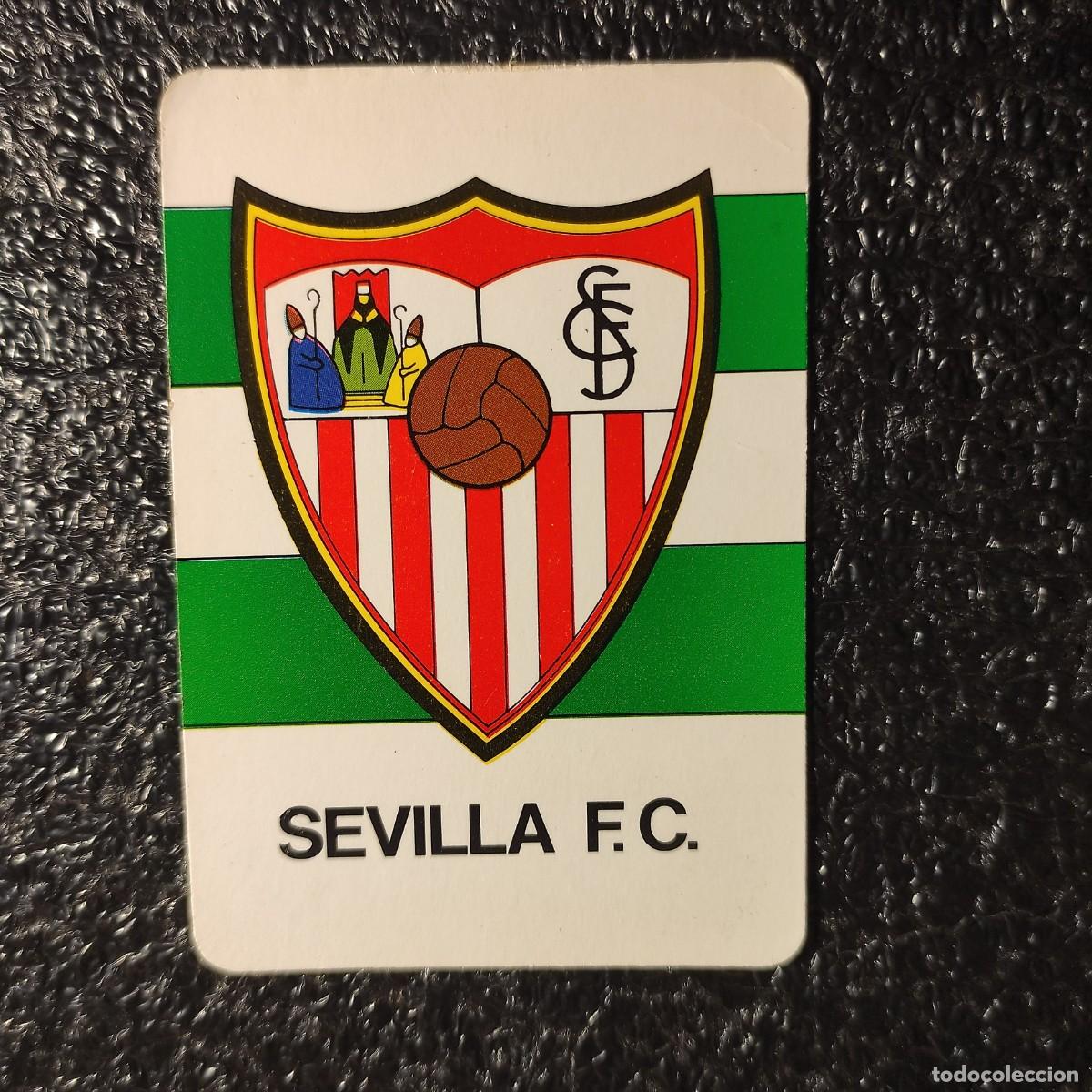 Coleccionismo calendarios: CALENDARIO DE FUTBOL . SEVILLA F.C. 1984 ** ESCUDO ** T0