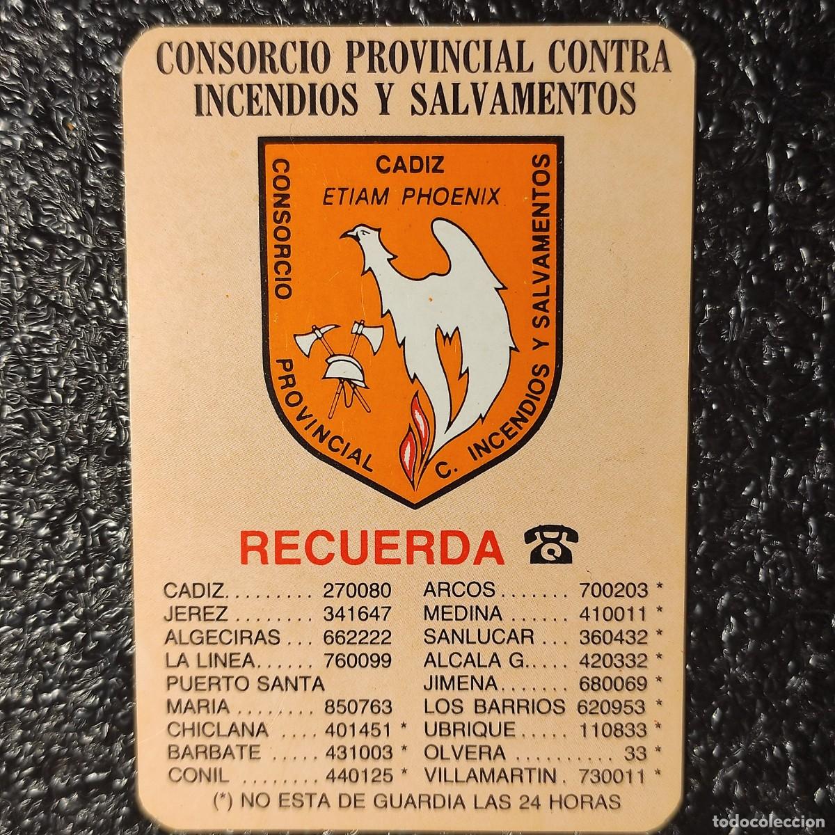 Colecionismo Calend&aacute;rios: CALENDARIO DE BOLSILLO . BOMBEROS . CONSORCIO PROV. CONTRA INCENDIOS Y SALVAMENTOS . CADIZ *1983* T0