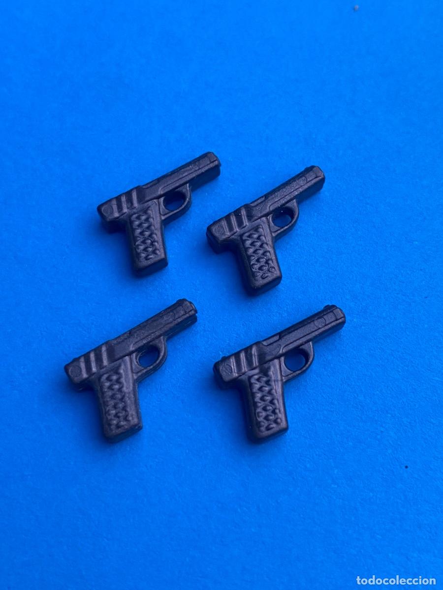 Coleccionismo calendarios: Playmobil lote de pistolas