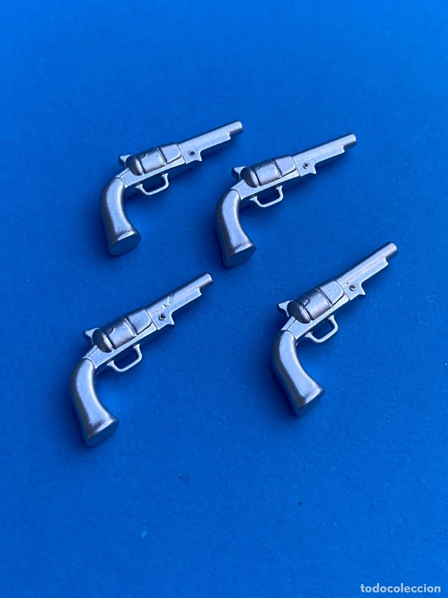 Coleccionismo calendarios: Playmobil lote de pistolas plateadas