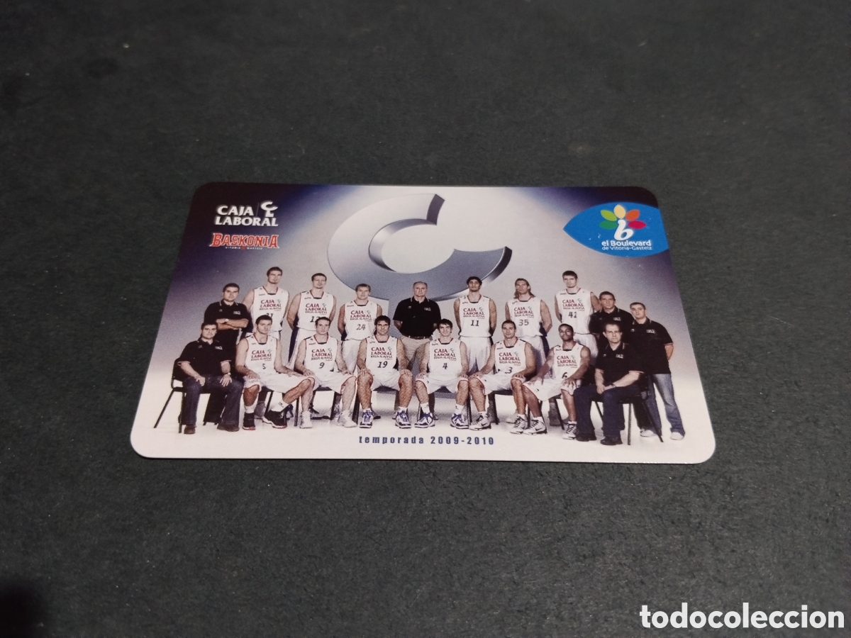 Coleccionismo calendarios: Calendario Fournier Caja Laboral baloncesto Baskonia 2010