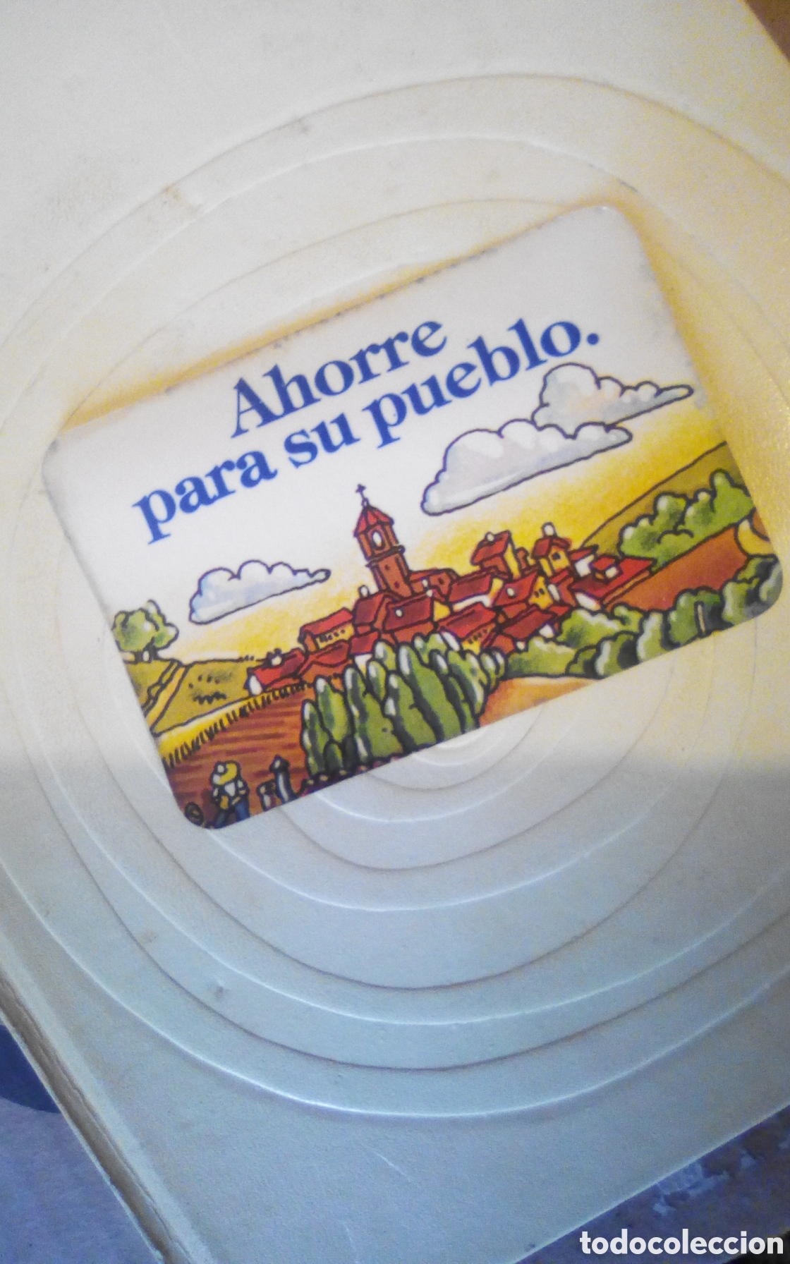 Coleccionismo calendarios: Tipo calendario. Banco de Albacete. 1982. Precios campa&ntilde;a de cereales, leguminosas y piensos.