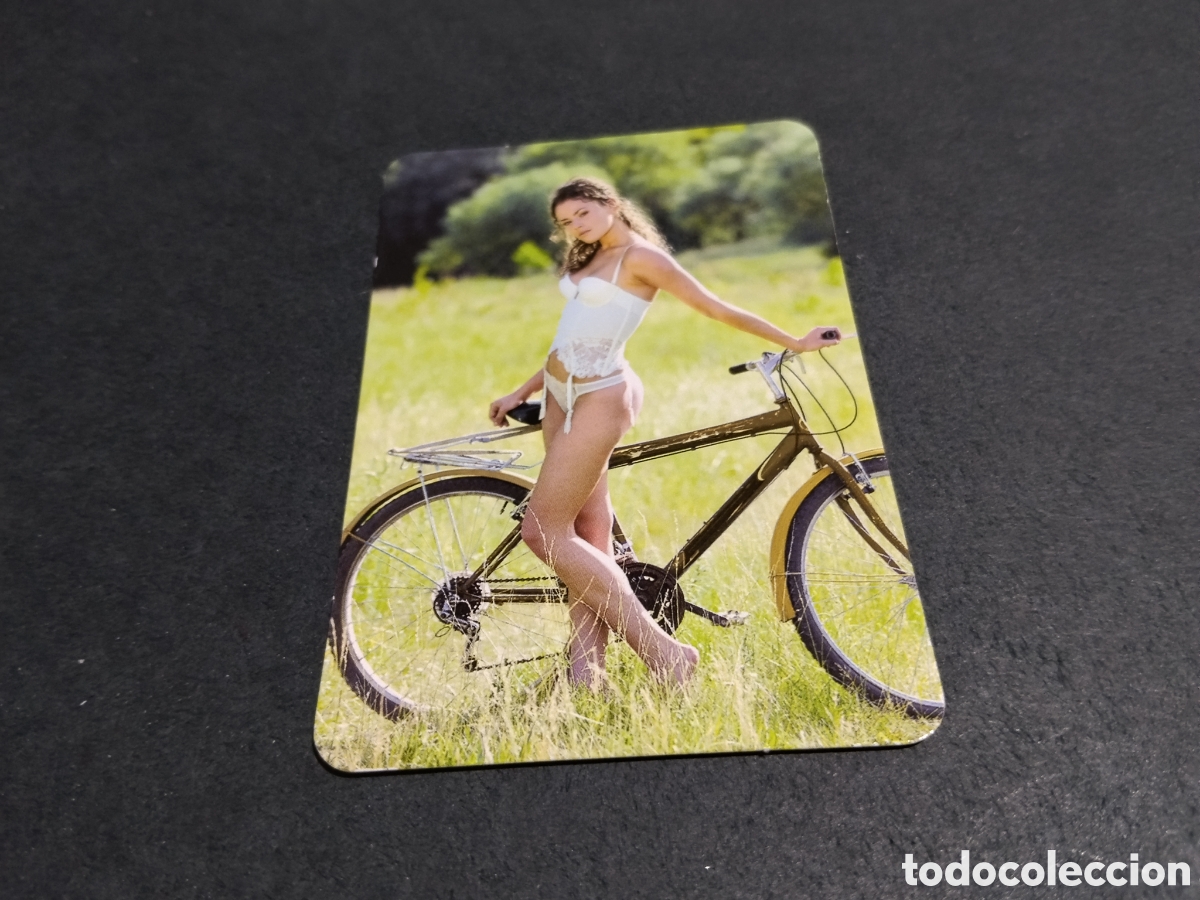 Coleccionismo calendarios: Calendario chicas 2021 - Foto 1