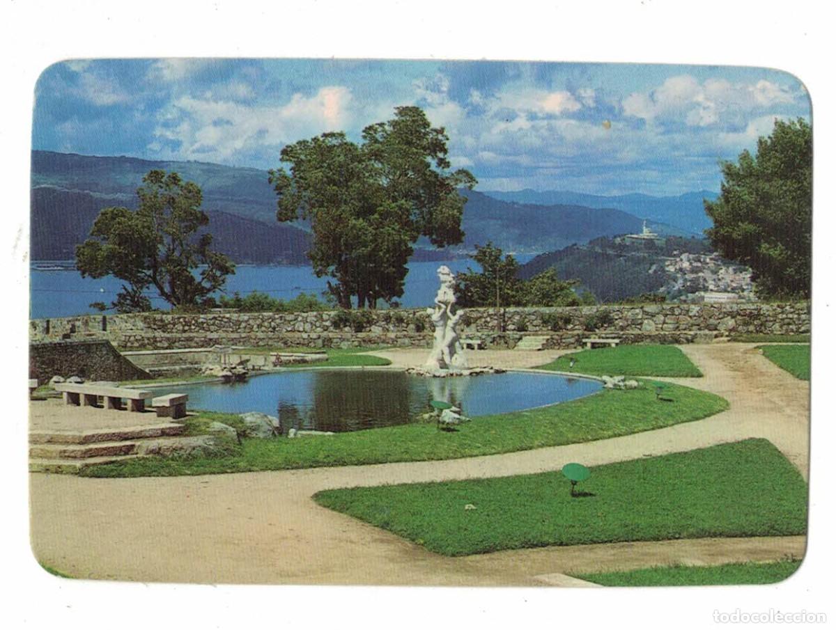 Coleccionismo calendarios: Calendario publicitario 1974 Papeler&iacute;a La Gavina Castell&oacute;n &ndash; vista de Vigo y R&iacute;a desde los jardines