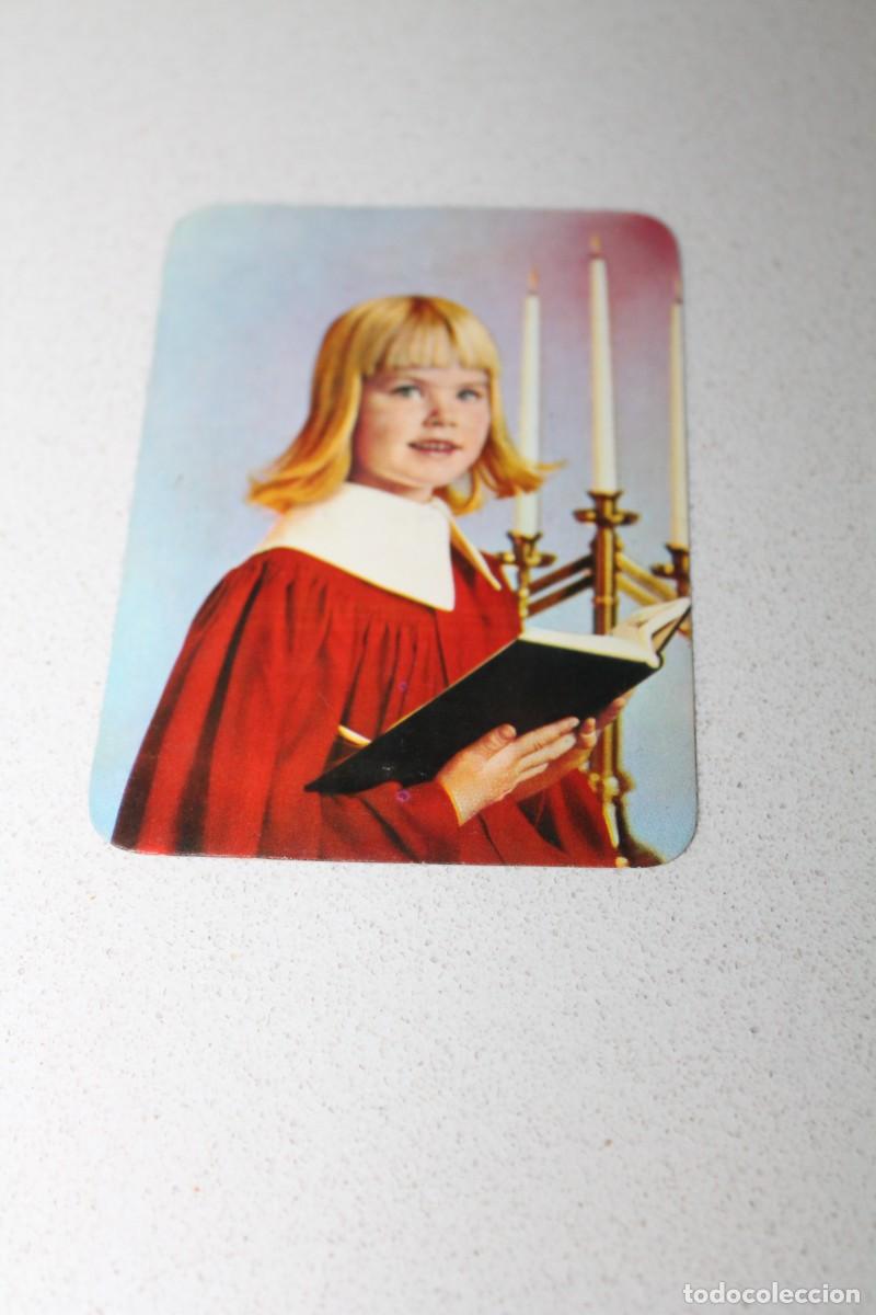 Coleccionismo calendarios: CALENDARIO DE BOLSILLO de serie espa&ntilde;ola. S.2.006. NI&Ntilde;A LEYENDO. A&Ntilde;O 1969. Sin publicidad.