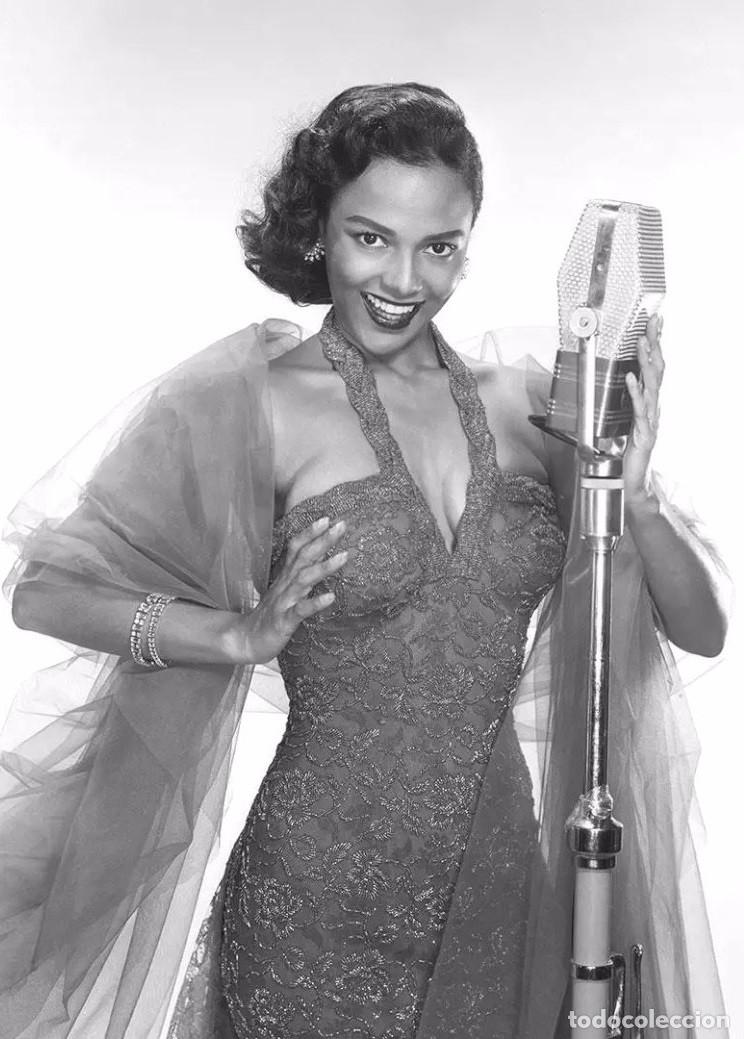 Sammeln von Kalendern: CALENDARIO 1967: Dorothy Dandridge - Tom kelley IFAC Vintage Microphone Master - 6,5x9 cm (D46)
