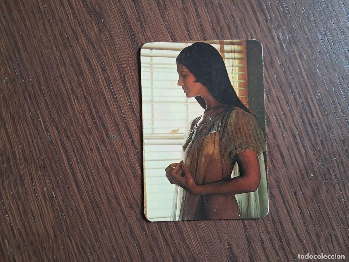 Coleccionismo calendarios: carnet de serie DLB 47.338, chica, venta neum&aacute;ticos Miguel Gonz&aacute;lez, Valencia, a&ntilde;o 1975.
