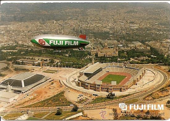 Coleccionismo deportivo: barcelona antes de las olimpiadas 92 (estadio olímpico en construcción, a la derecha san jordi). - Foto 1 - 37567254