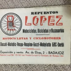 Coleccionismo deportivo: CALENDARIO NACIONAL DE LIGA 1969/70, PUBLICIDAD DE REPUESTOS LÓPEZ ( BADAJOZ)