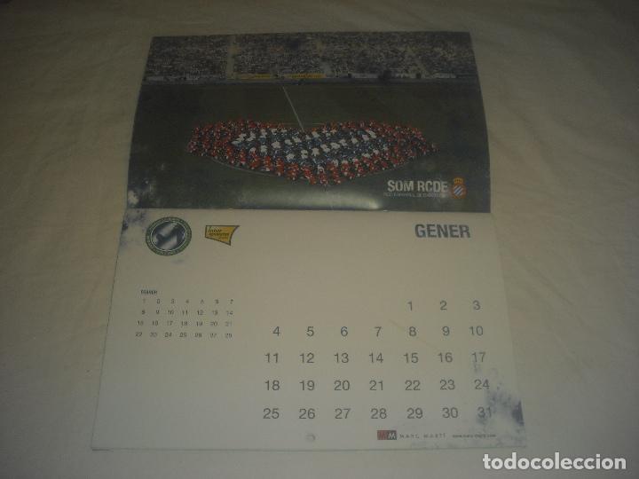 Coleccionismo deportivo: SOM RCDE , CALENDARI 2010 . PERICOS SOLIDARIS. RCD ESPANYOL. - Foto 2