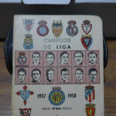 Coleccionismo deportivo: ANUARIO CALENDARIO DE FUTBOL DINAMICO AÑOS 1957-1958