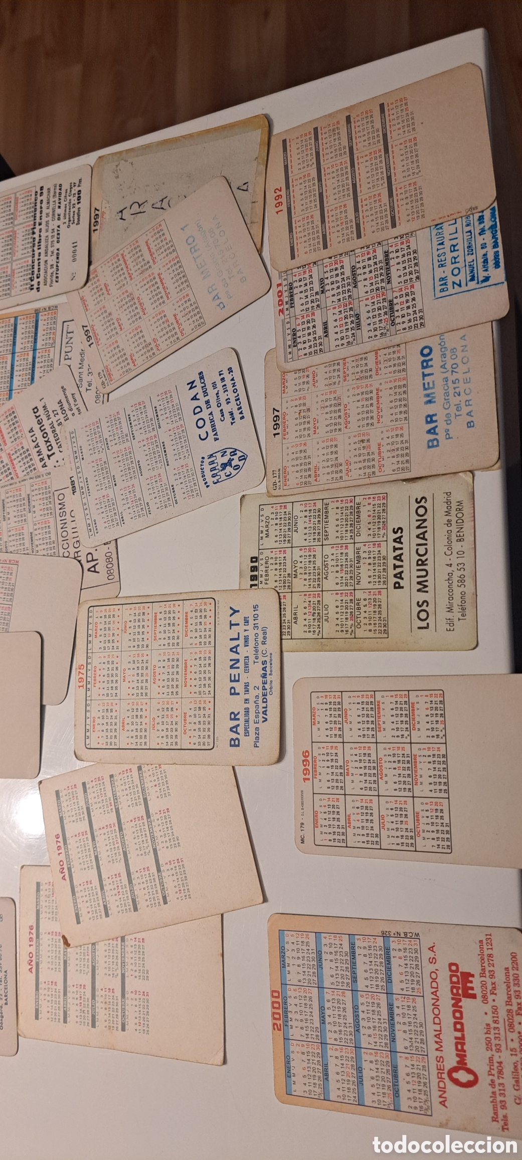 Coleccionismo deportivo: Lote de 28 calendarios de futbol - Foto 3