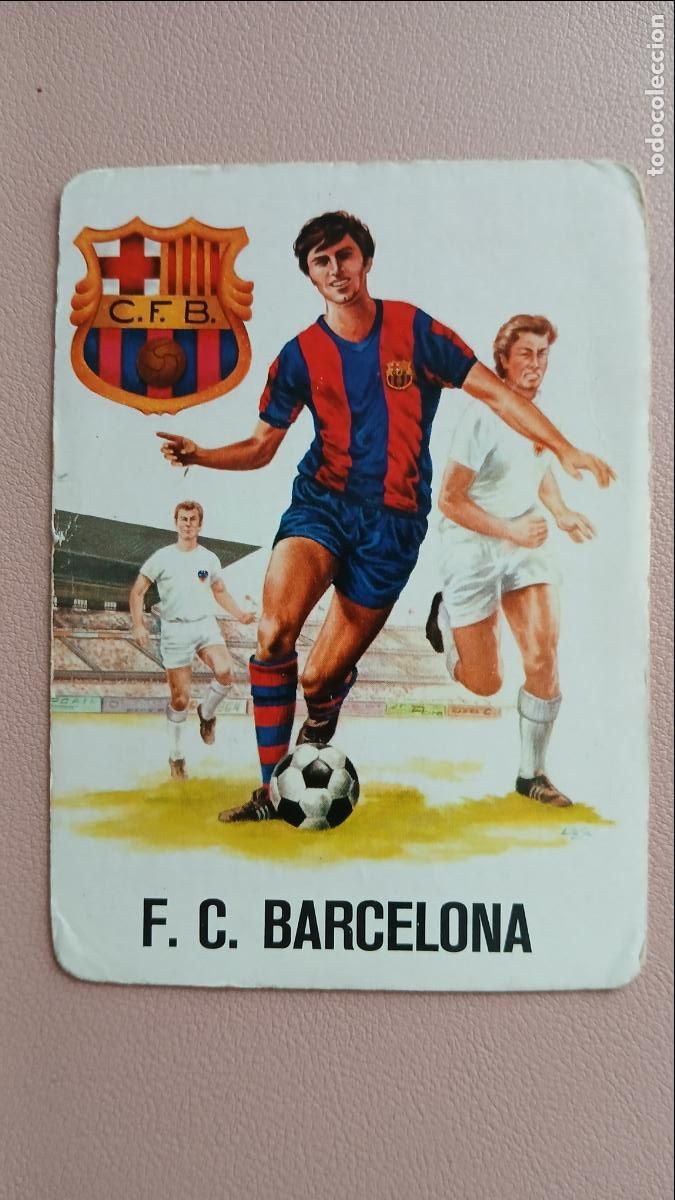 Colecionismo desportivo: CALENDARIO ANTIGUO FUTBOL BAR&Ccedil;A FC BARCELONA A&Ntilde;O 1975 DIBUJO VALENCIA JUGADOR TRIBUNA CAMP NOU