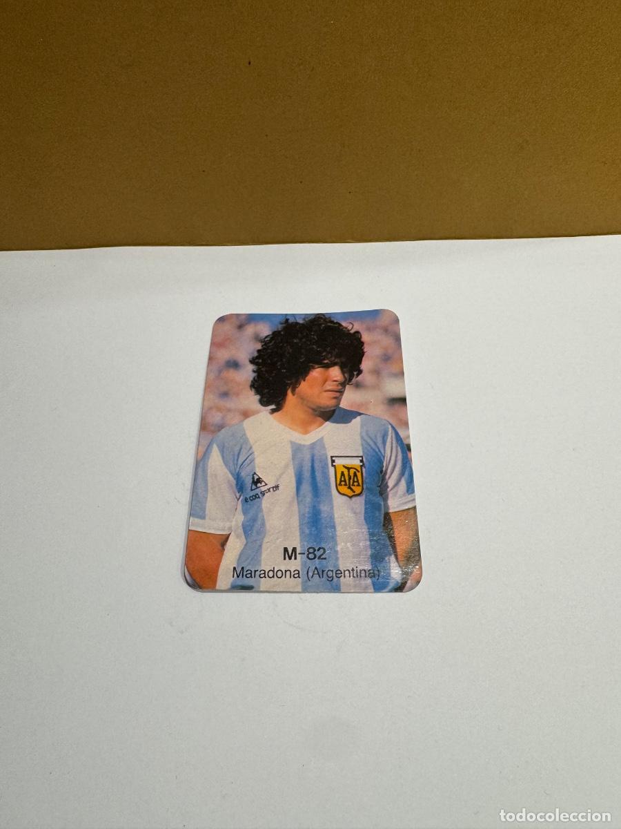 Coleccionismo deportivo: CALENDARIO MARADONA ARGENTINA A&Ntilde;O 1983 / COMPRA M&Iacute;NIMA 5&euro;