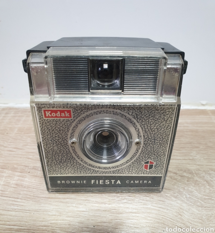C&aacute;mara de fotos: KODAK BROWNIE FIESTA - Foto 1