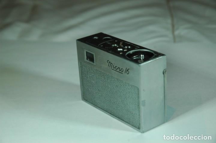 Micro cámara fotos de stock, imágenes de Micro cámara sin royalties