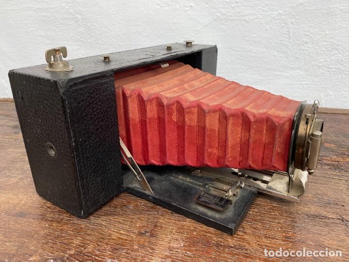 C&aacute;mara de fotos: C&aacute;mara Kodak, modelo A, 1909 - Foto 1