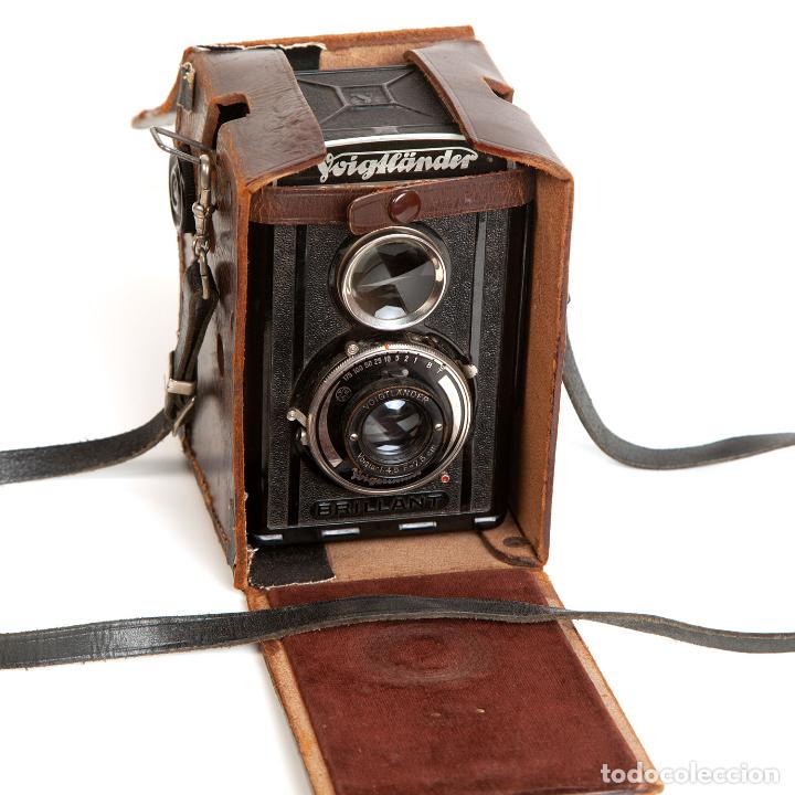 C&aacute;mara de fotos: VOIGTL&Auml;NDER BRILLANT - 6X6 - CON FUNDA DE CUERO Y FILTRO AMARILLO - FUNCIONA