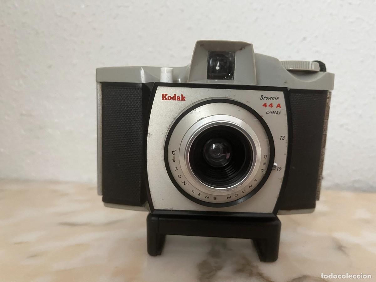 Fotocamere: C&aacute;mara Kodak Brownie 44 A