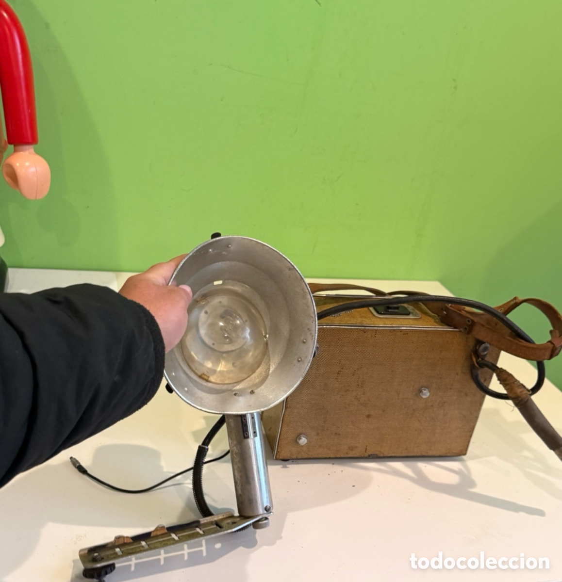 C&acirc;maras de fotos: Flash profesional antiguo de periodista y reportajes a&ntilde;os 50/60.