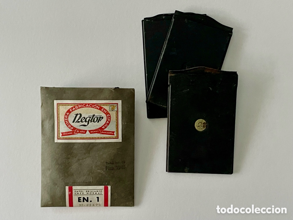 C&aacute;mara de fotos: Sobre papel fotogr&aacute;fico Negtor m&aacute;s 3 porta placas