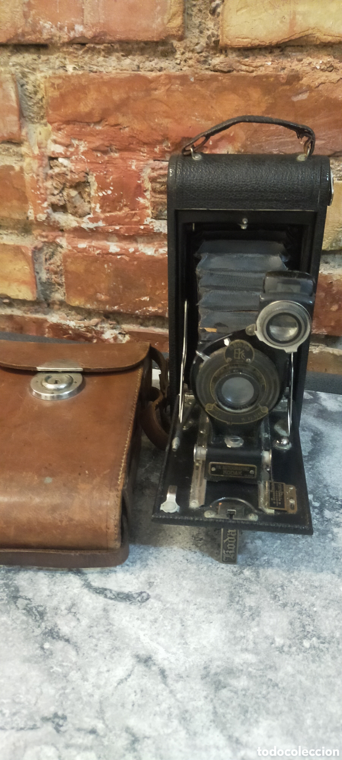 C&aacute;mara de fotos: C&aacute;mara Kodak fuelle FA Autographic, con funda