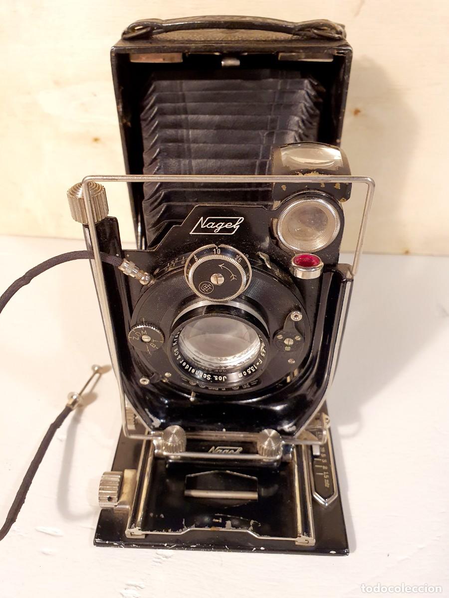 C&aacute;mara de fotos: C&aacute;mara de placas Nagel 33. 1928.