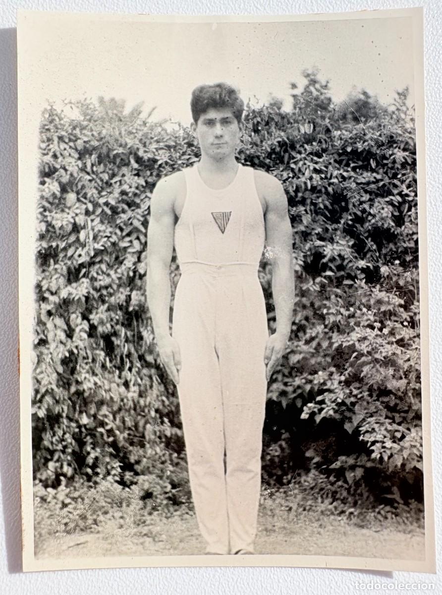 C&aacute;mara de fotos: Joaqu&iacute;n Blume &middot; Fotograf&iacute;a original vintage &middot; Maillot de competici&oacute;n &middot; H. 1949 &middot; Gimnasia