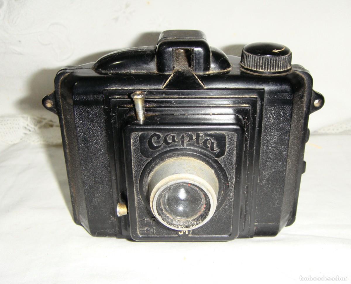 C&aacute;mara de fotos: C&aacute;mara fotogr&aacute;fica Capta de baquelita espa&ntilde;ola. ca. 1940&ndash;1950