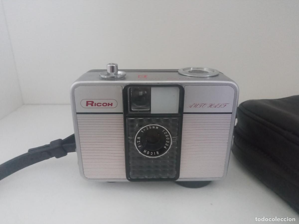C&aacute;mara de fotos: CAMARA RICOH AUTO HALF A&Ntilde;OS 60 CON FUNDA - MUY BUEN ESTADO
