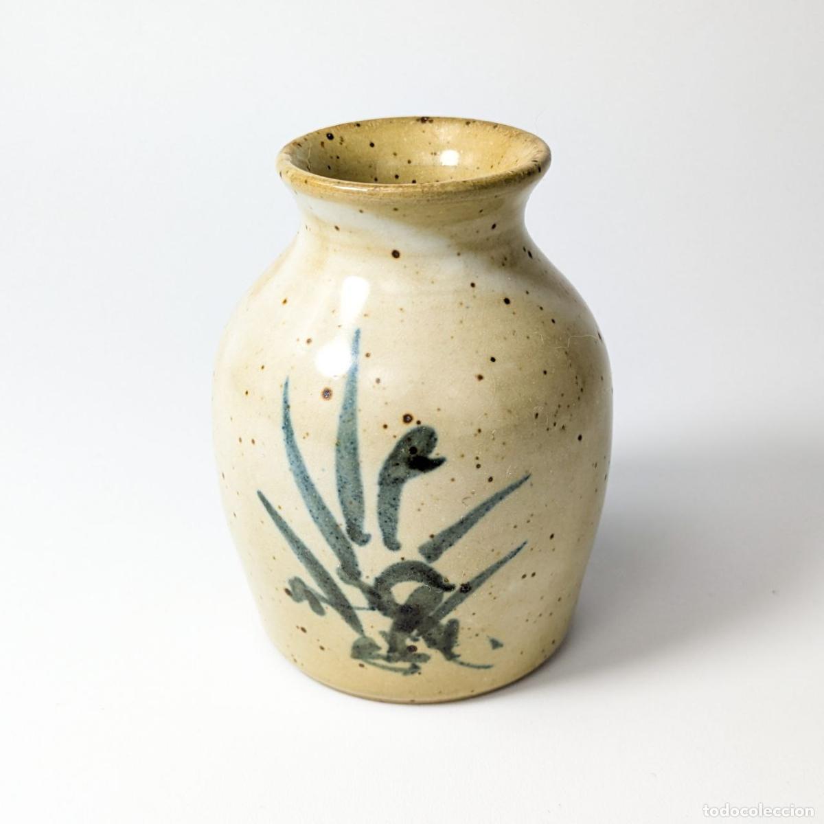 C&acirc;maras de fotos: Botellita para Sake de Taizu, Jap&oacute;n c.1970