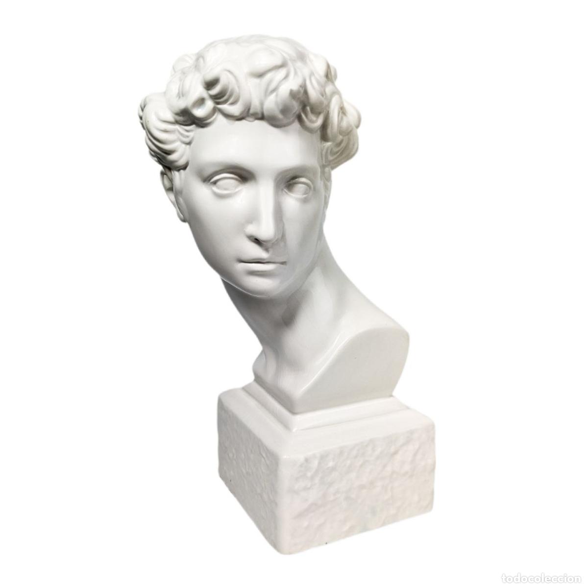 Fotokamera: Busto de Guliano de Medicis de Cer&aacute;mica