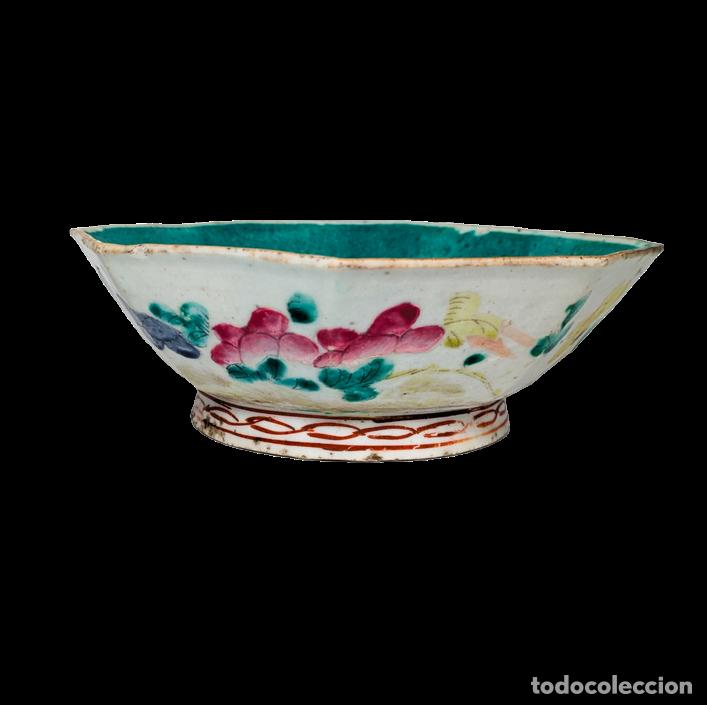 Photo camera: Copa de Ofrendas Peranakan Nyonya, China, Dinast&iacute;a Qing, Periodo Tongzhi (1861-1875)