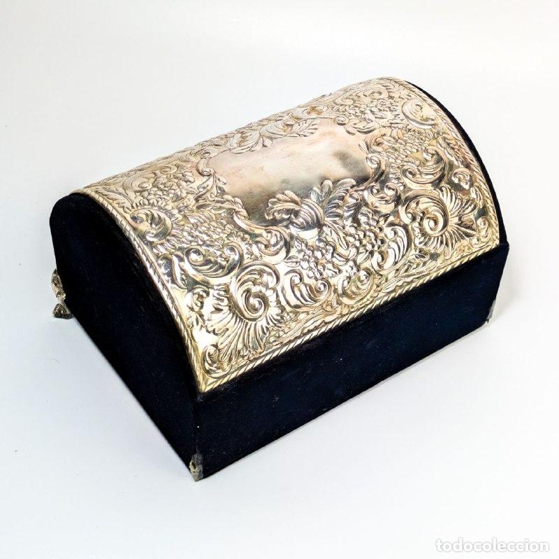 Photo camera: Caja Joyero de terciopelo y Plata 925