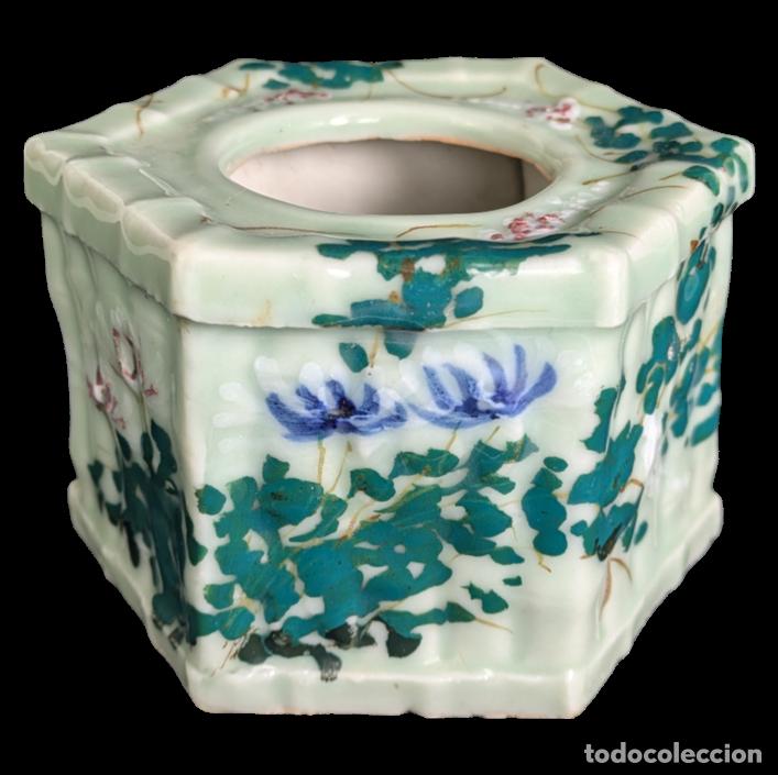 C&acirc;maras de fotos: Haidai Calentador de copas de sake Japon&eacute;s celad&oacute;n Seto Periodo Meiji (1868-1911)