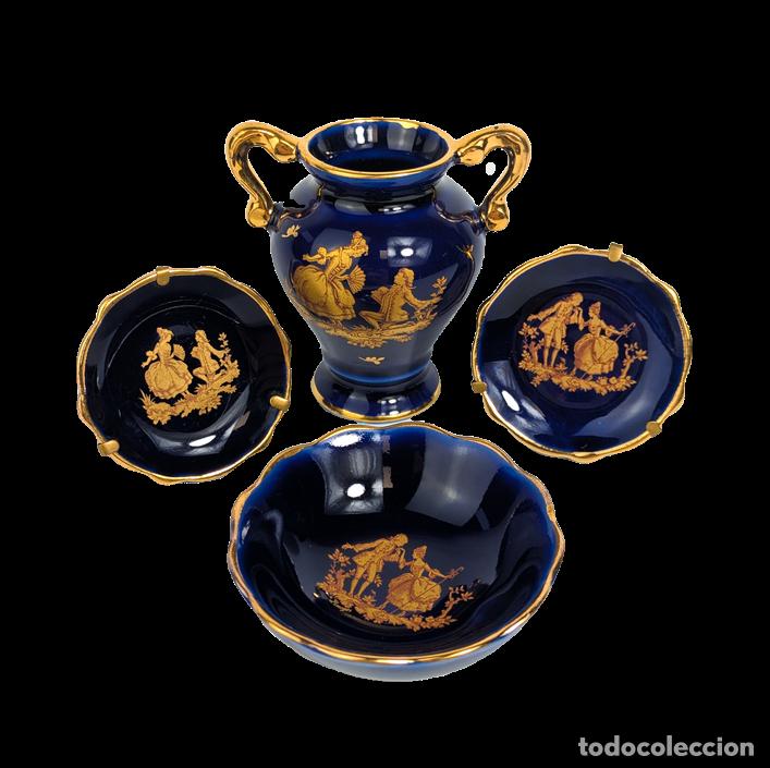 Fotokamera: Conjunto de porcelana de limoges azul cobalto y dorado, c.1970