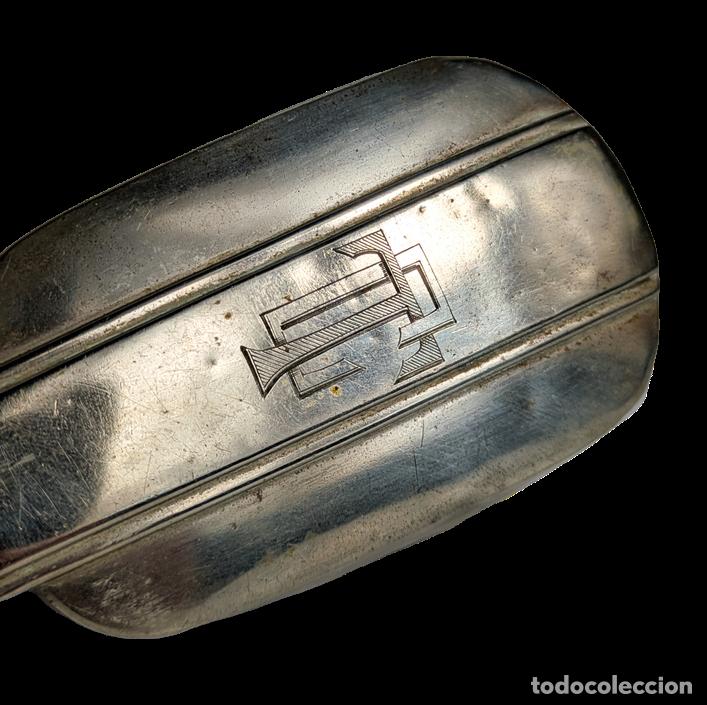 Fotokamera: Cepillo de Pelo Franc&eacute;s Art Dec&oacute; ba&ntilde;ado en plata, c.1940